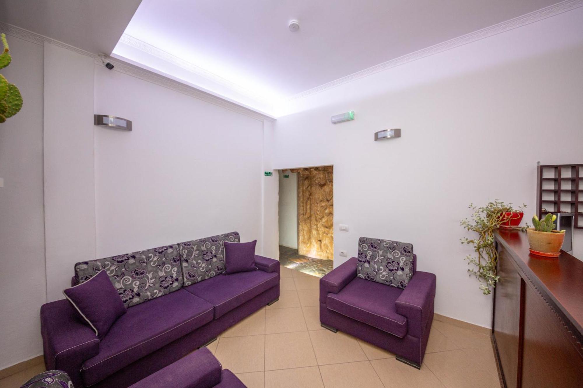 Hotel Shpella Berat Exterior photo
